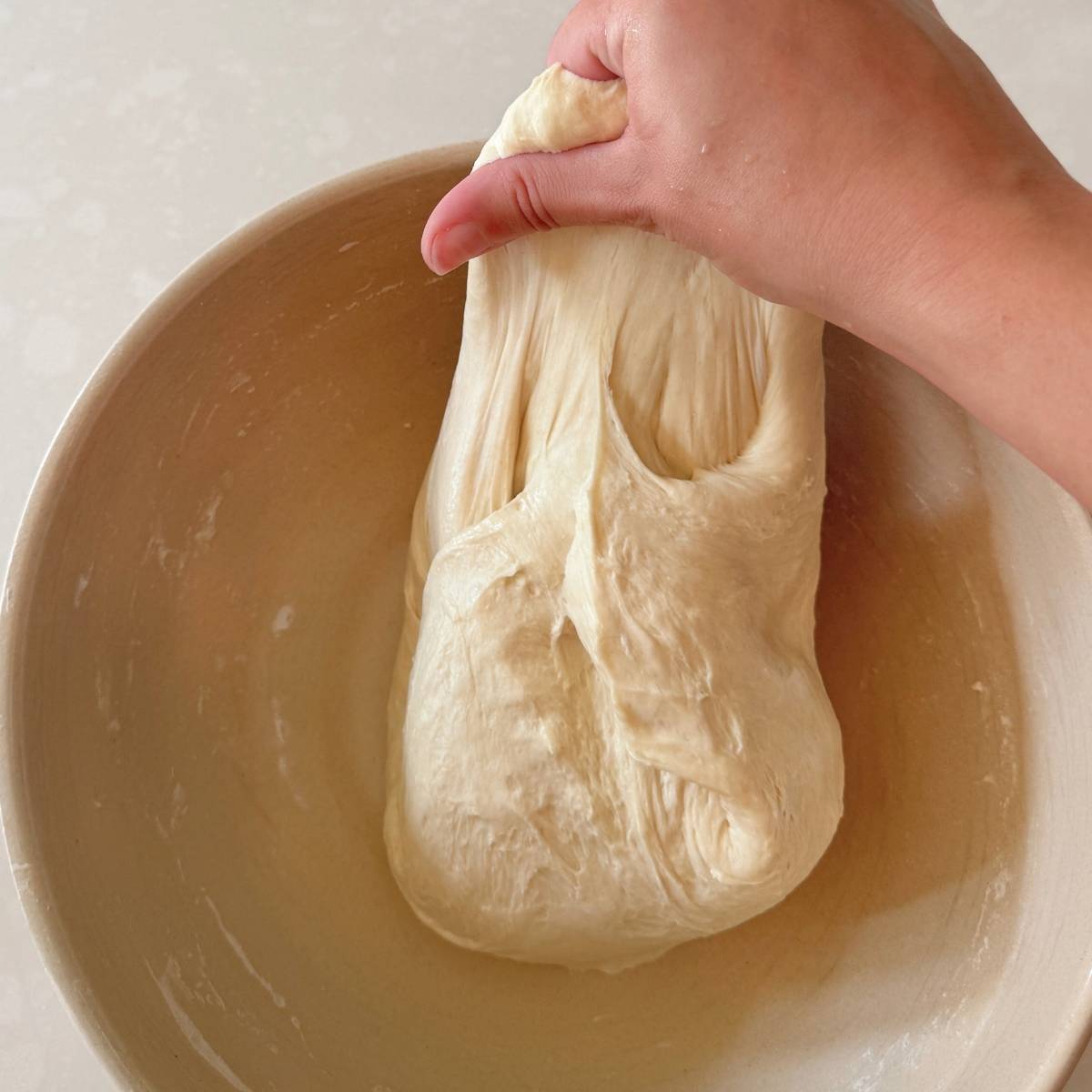 stretch and fold pizza dough