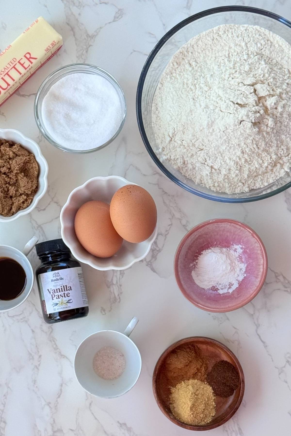 Gingerbread molded cookies ingredients