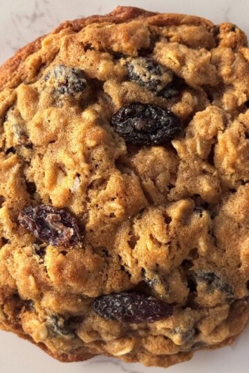 Oatmeal Raisin Cookie
