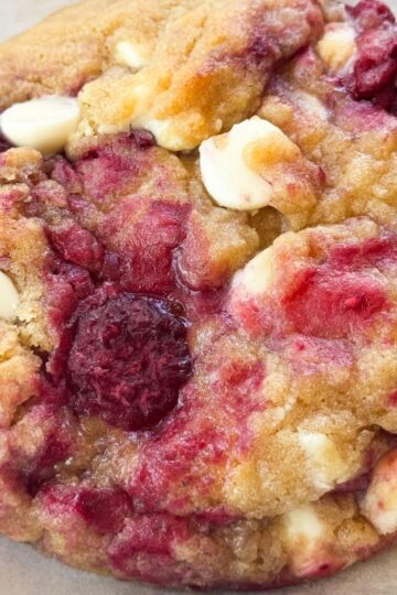 White Chocolate Raspberry Cookie