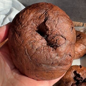 chocolate bagel