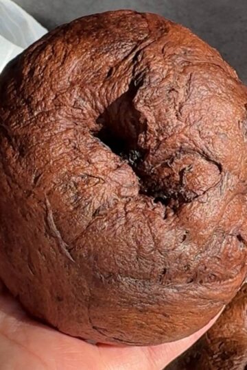 chocolate bagel
