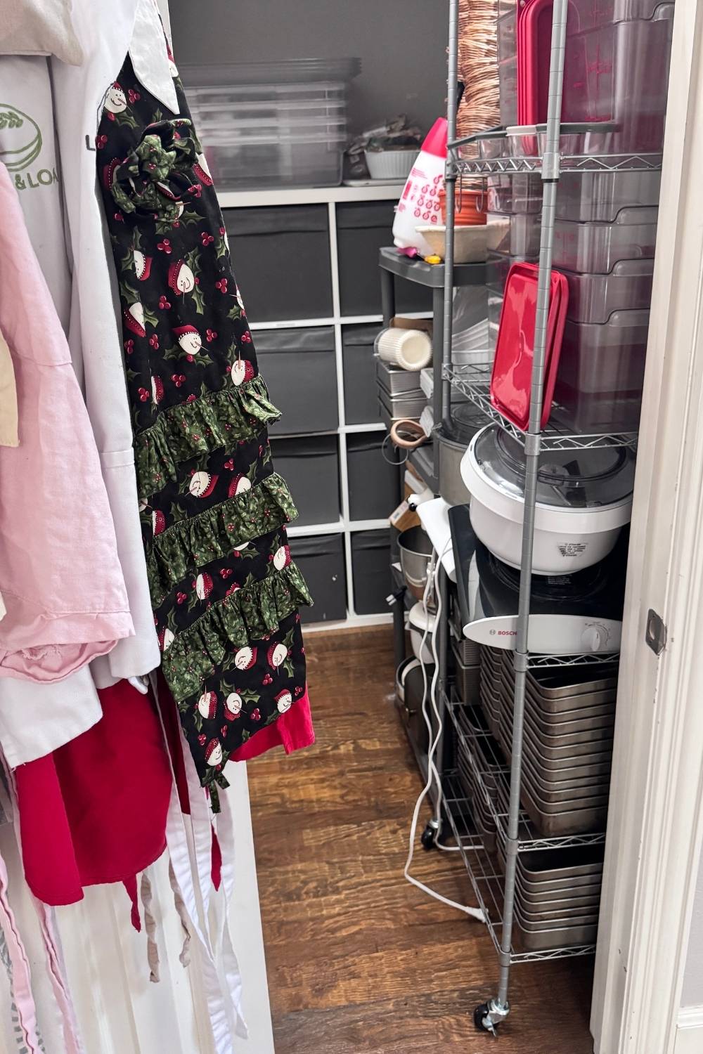 leaf and loaf bakery closet