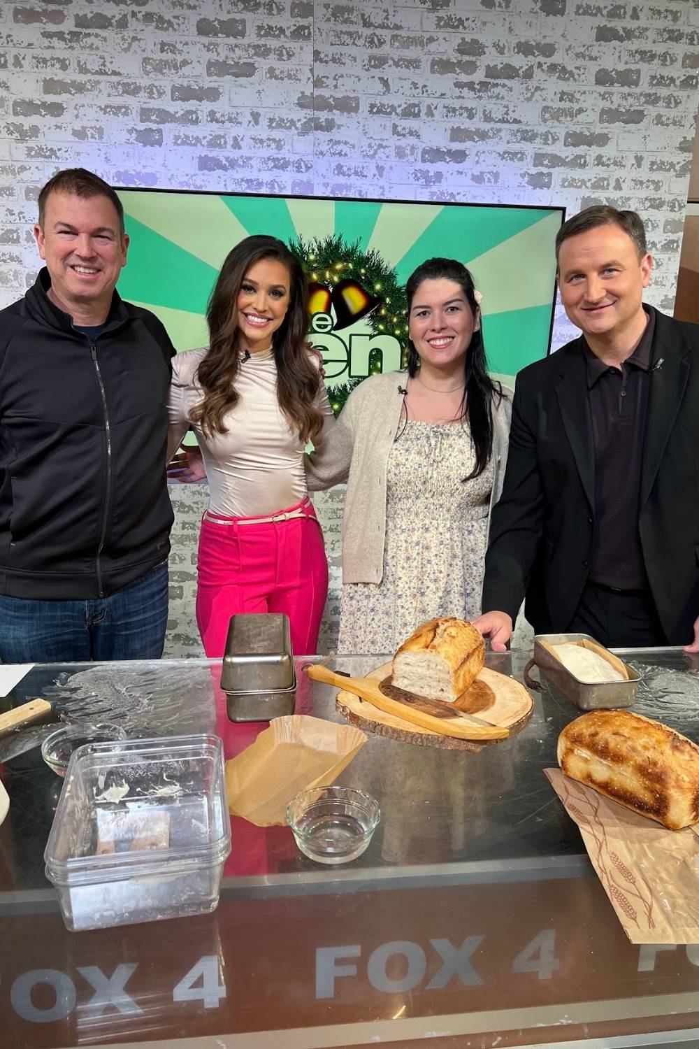 Maria from leaf and loaf and the hosts of the fox news show The Tem