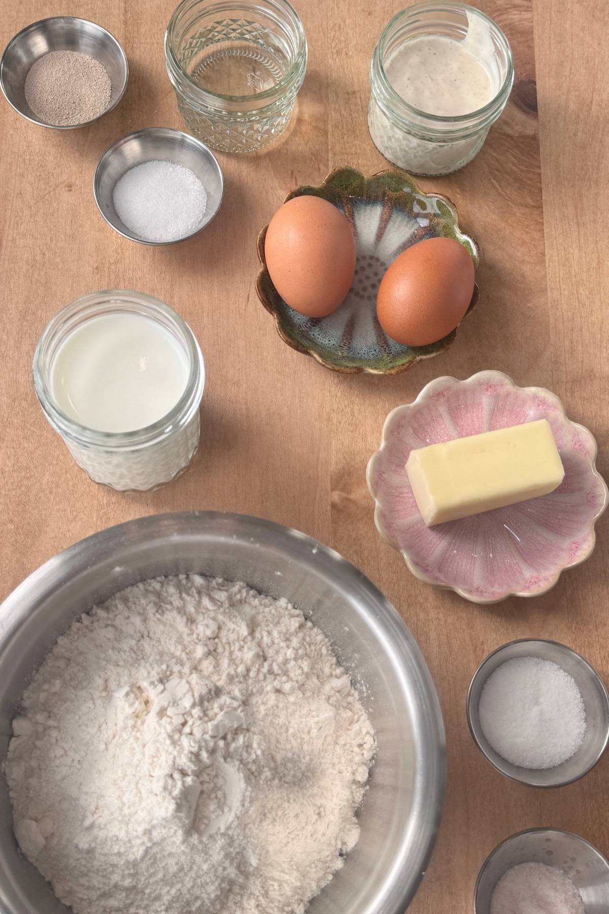 Ingredients for the dough of Sourdough Discard Pan de Jamon