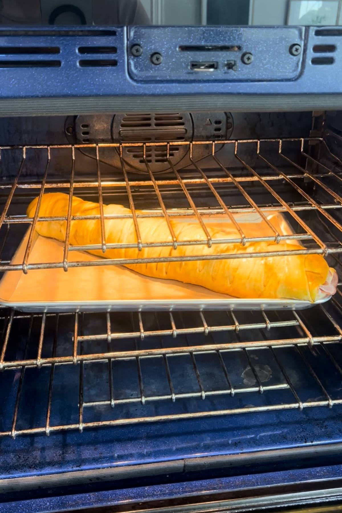 Baking the Yeast Pan de Jamon